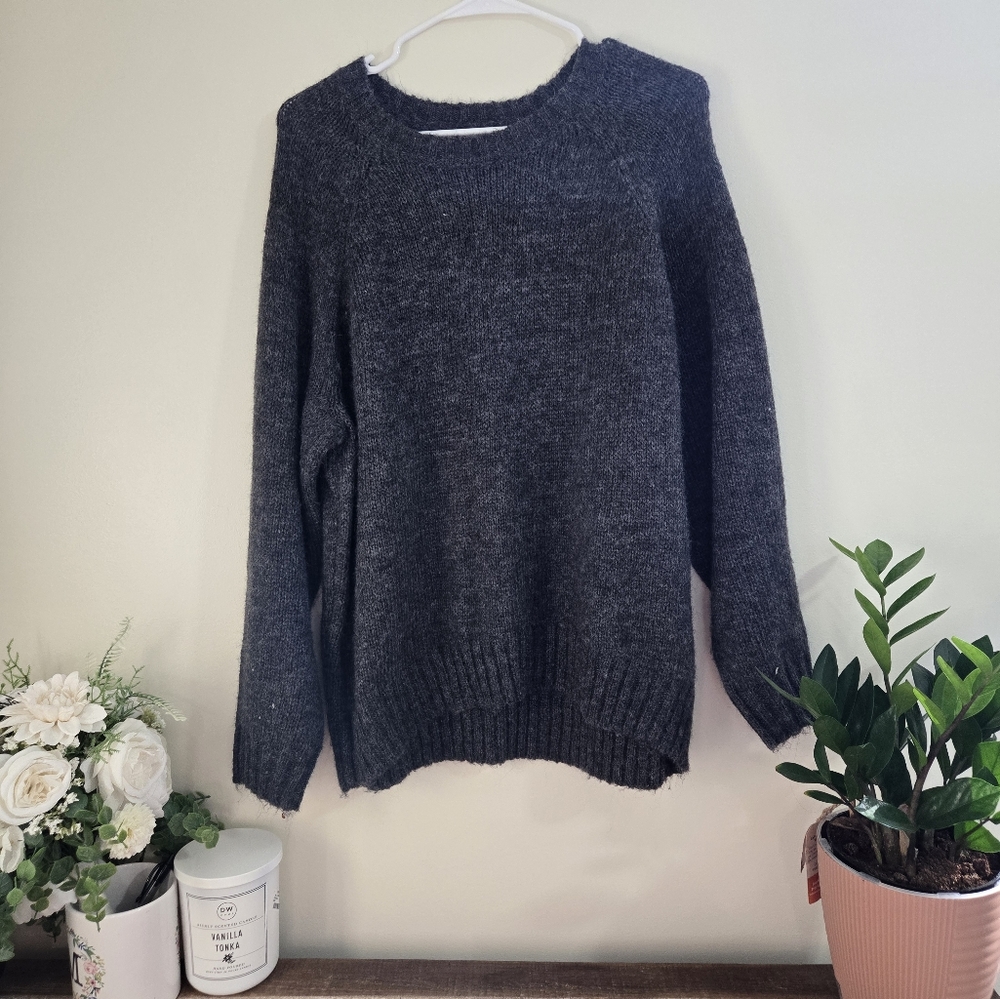 L Old Navy Grey Wool Sweater